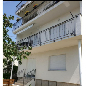 Apartmani Mares